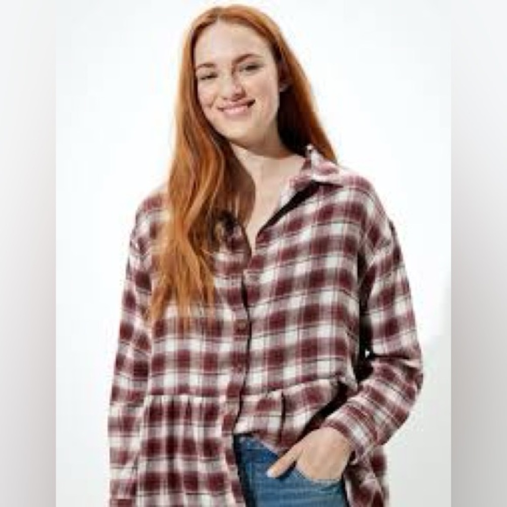 AMERICAN EAGLE WOMEN BURGUNDY OVERSIZED FLANNEL BABYDOLL SHIRT